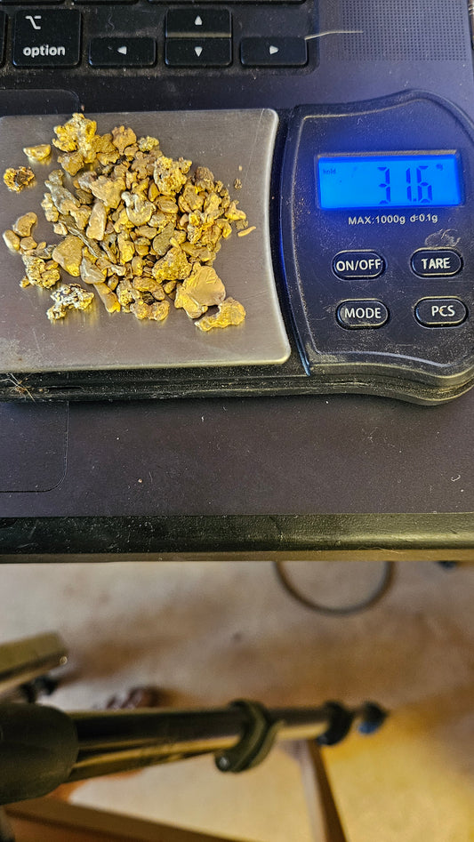 Another 1 ounce of Mexican gold nuggets. Varying size. Self mined