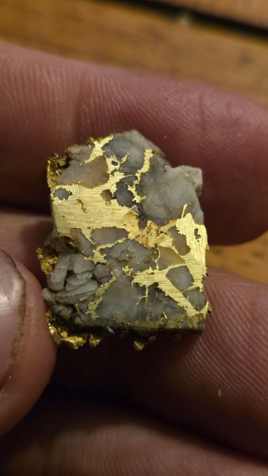 Mexican Rectangular Gold in Quartz Slab – 5.25g